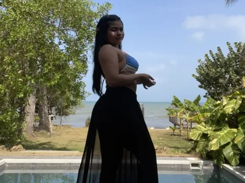 adult sex cam model CarolineJansen