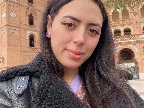 video dating model EmmyBoneth