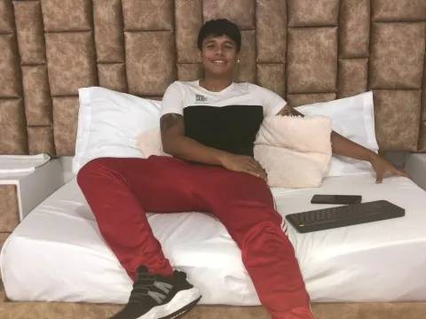 hot live sex model NoahGreyy