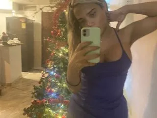Click here for SEX WITH VioletWatts